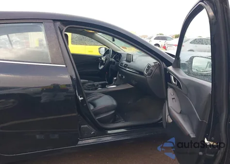 2016 Mazda Mazda3 I Grand Touring z USA, uszkodzony, nr VIN JM1BM1X77G1346864